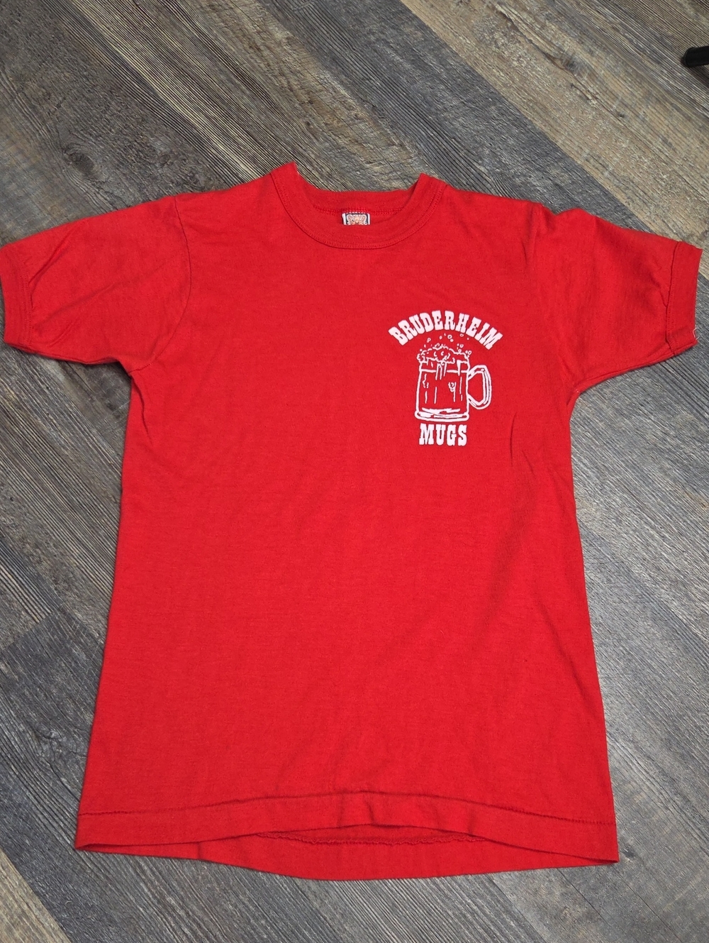 Vintage Red Short Sleeve Tee with White 'Bruderheim Mugs' Graphic